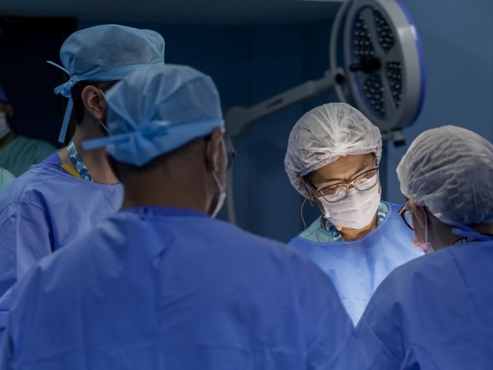 IgesDF abre vagas para nefrologistas e enfermeiros com salários de até R$ 12 mil