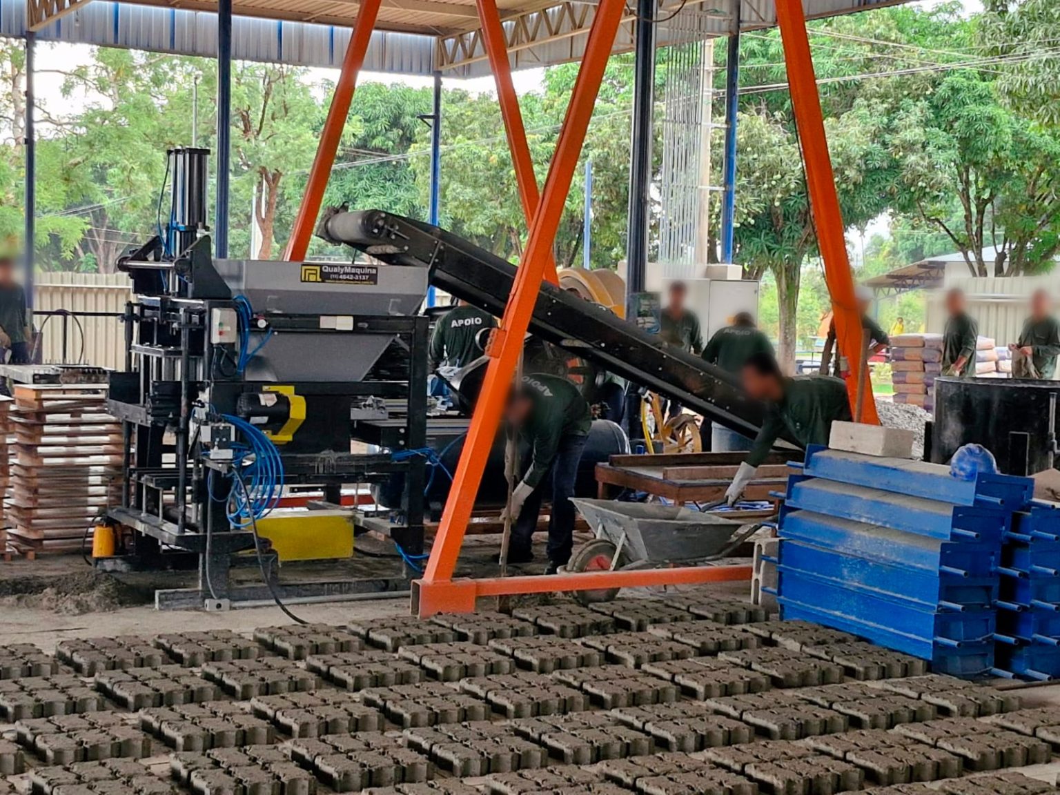 Fábrica da Novacap oferece nova chance para reeducandos e impulsiona a produção