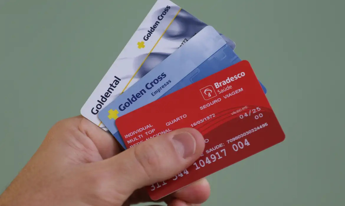 Aumento de processos contra planos de saúde preocupa no DF
