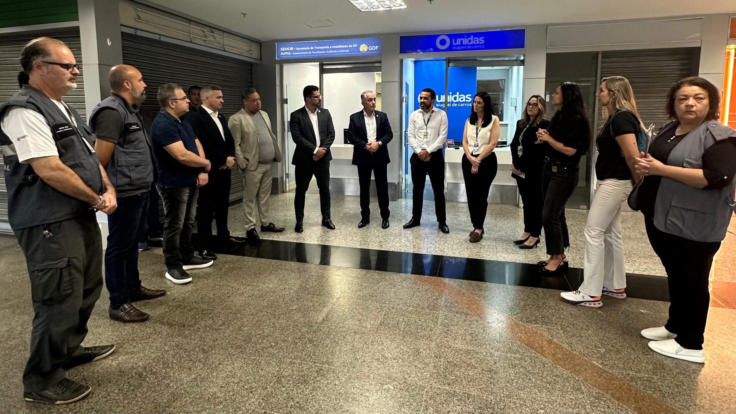 Brasília intensifica fiscalização contra transporte irregular no aeroporto
