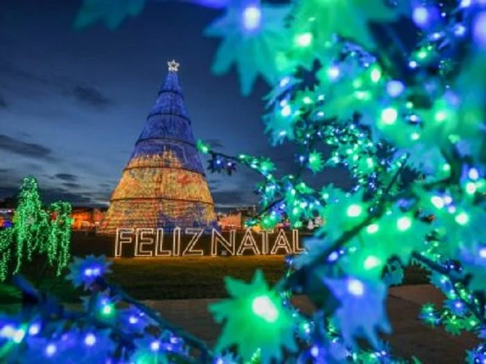 Mostra teatral e programação natalina marcam a agenda cultural do fim de semana