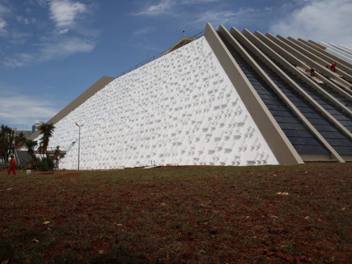 Novacap investe R$ 4 bilhões em obras e transforma a cara do DF em 2024