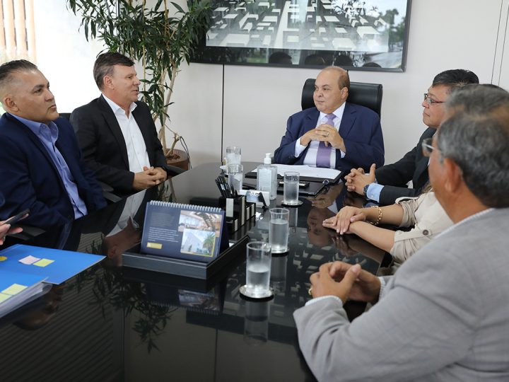 Servidores do Hemocentro de Brasília ganham reajuste de 38% e valorização