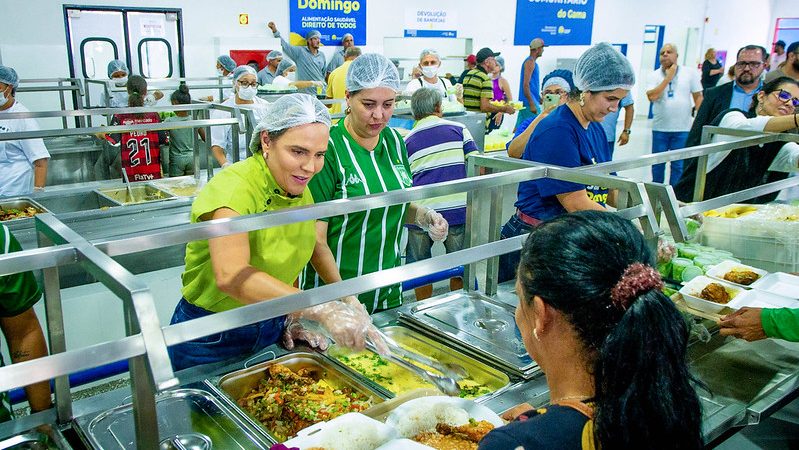 Restaurante Comunitário do Gama é reaberto após reforma