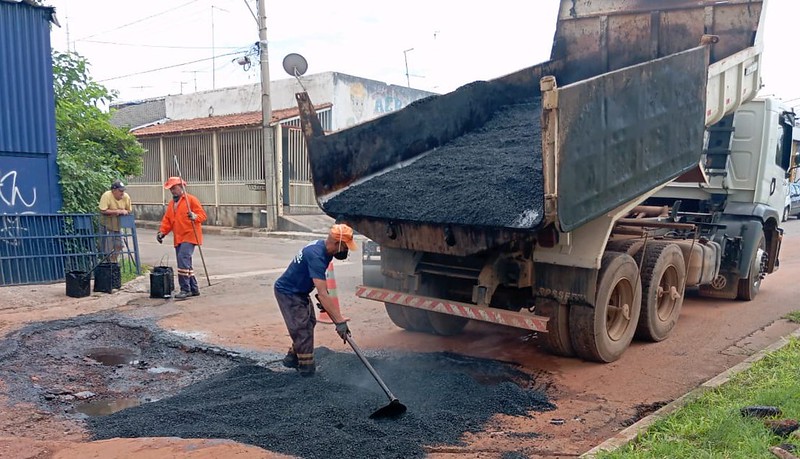 GDF intensifica manutenção asfáltica em todo o DF para garantir segurança nas ruas