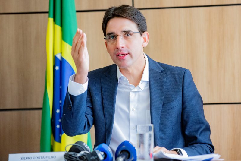 Governo investe R$ 50 bilhões em portos e aeroportos para impulsionar a economia brasileira