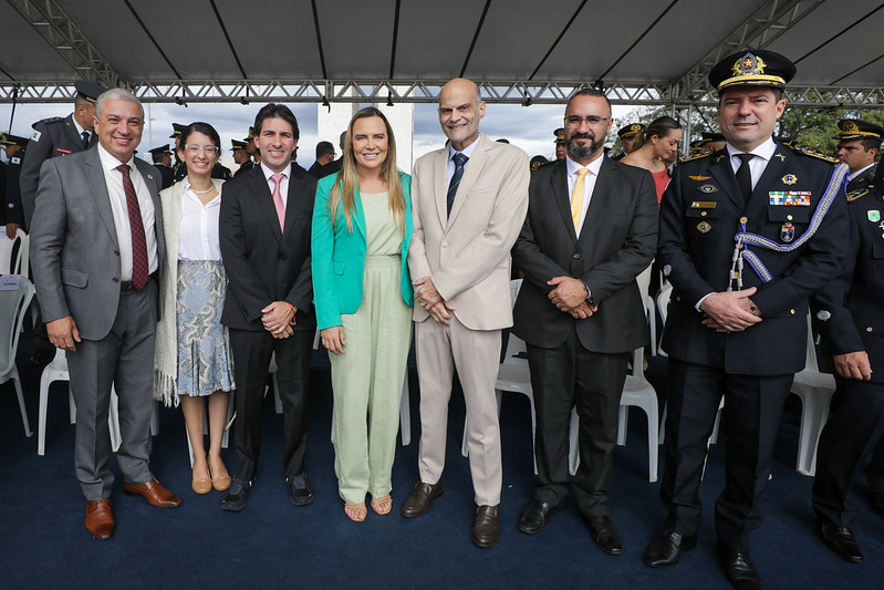Durante o evento, a vice-governadora Celina Leão ressaltou: “Quando você ama a sua pátria, você cuida dela, a preserva e cuida das pessoas que estão nela”