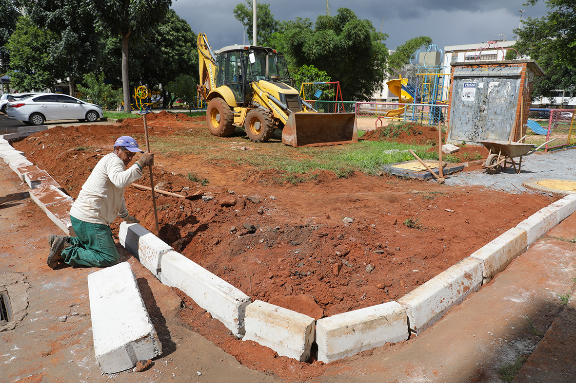 Cruzeiro ganha novas calçadas e mais acessibilidade