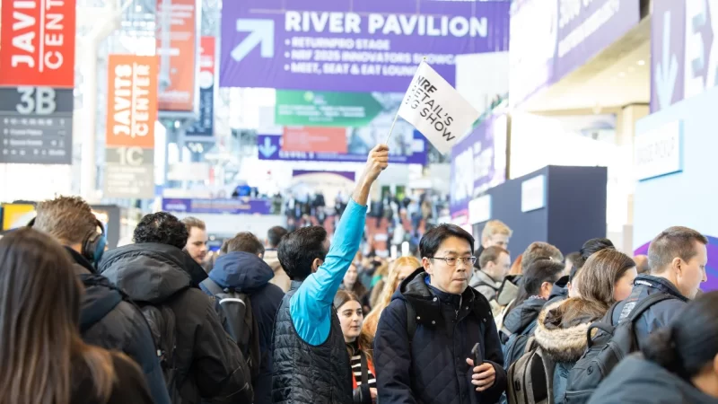 Futuro do TikTok nos EUA incerto, mas social commerce segue em alta na NRF 2025