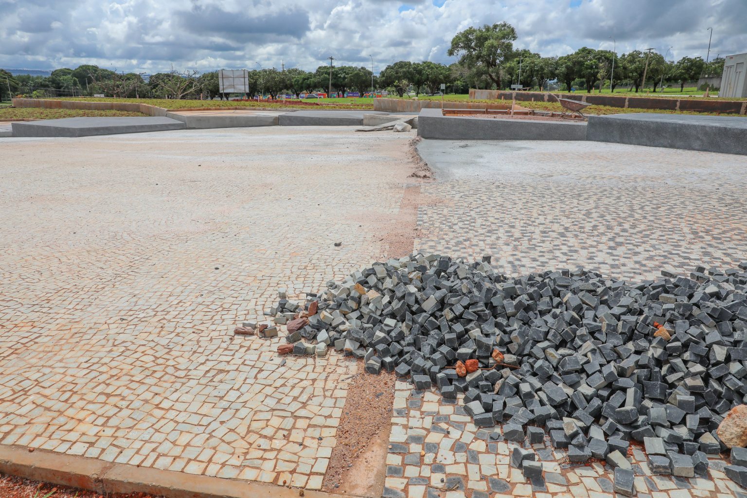 Brasília ganha nova praça com charme histórico: a Praça Internacional da Paz
