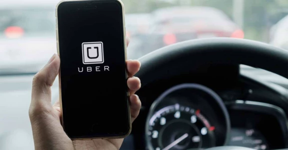 Google e Uber unem forças na publicidade digital