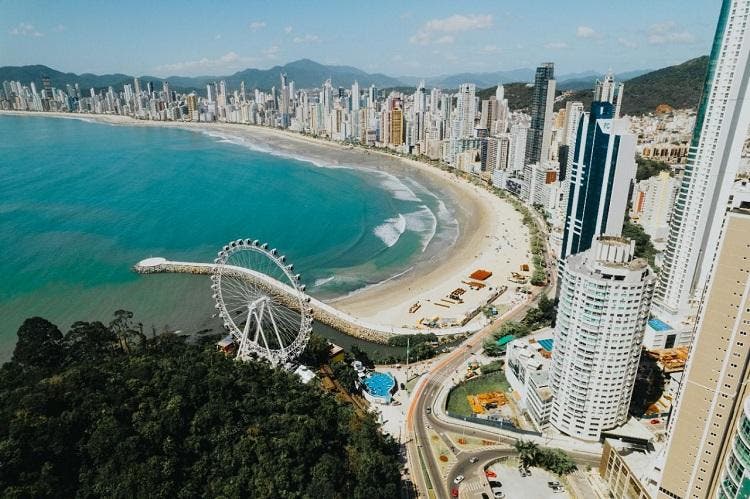 Os imóveis mais caros do Brasil: Rio, Balneário Camboriú, São Paulo e DF lideram o ranking