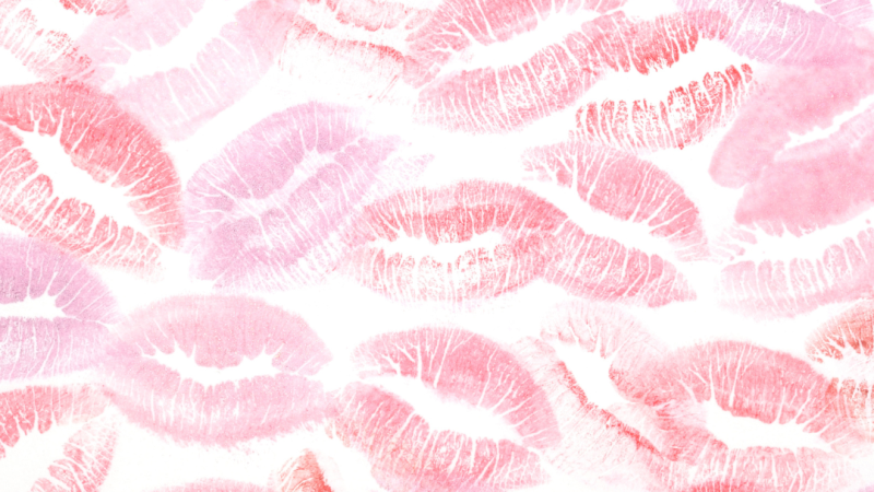 Dicas para evitar a doença do beijo e outros problemas bucais