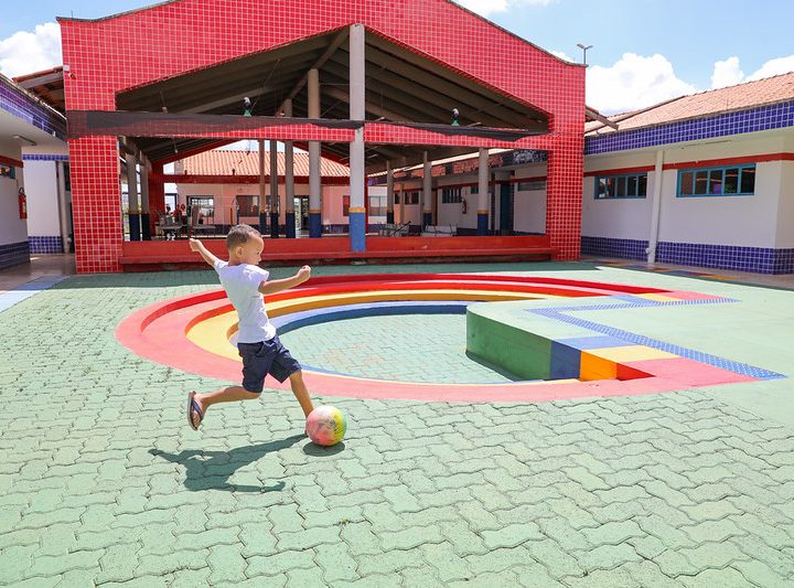 Investimento de R$ 34 milhões garante educação de qualidade e segurança alimentar