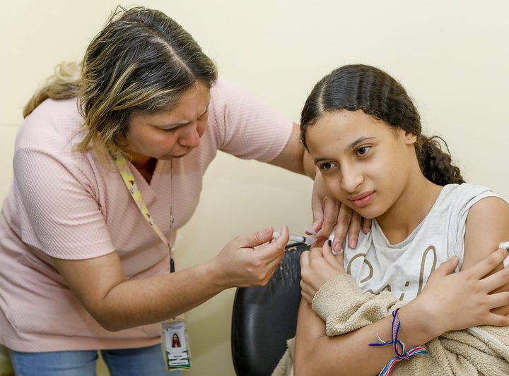 Vacinação mantém público-alvo e busca aumentar cobertura