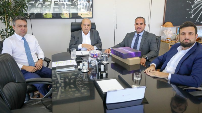 GDF distribuirá minicomputadores e material didático
