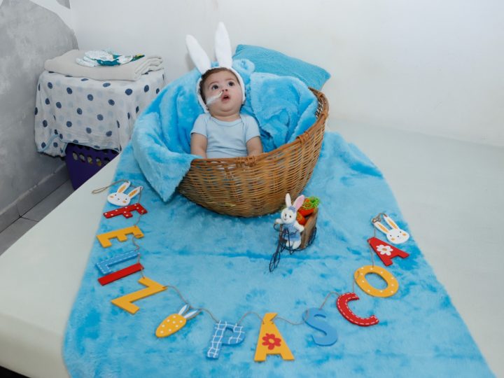 Bebês do HRC viram modelos em ensaio fotográfico emocionante