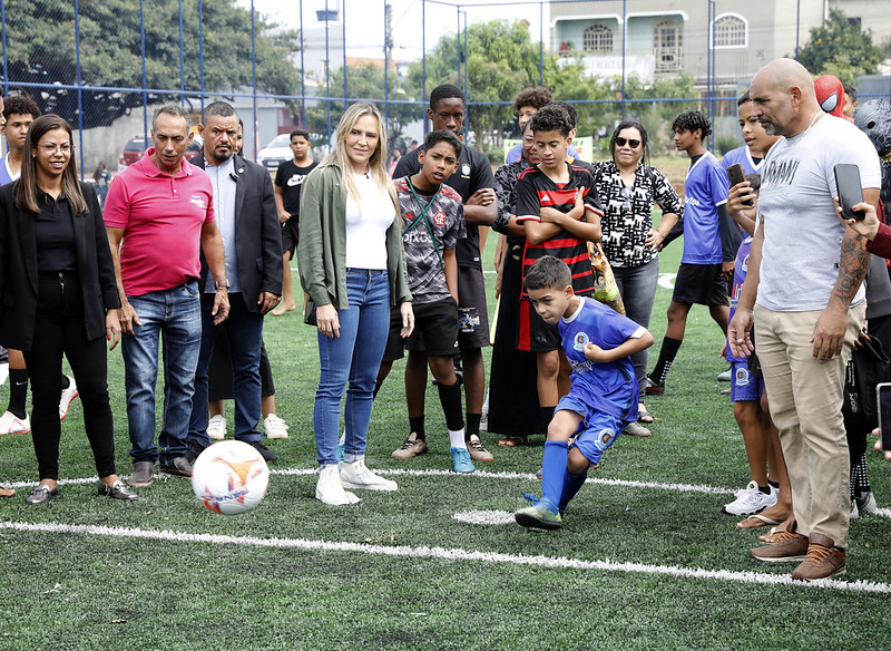 Gama e Santa Maria ganham novos campos sintéticos para a comunidade