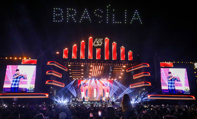 Terceiro dia de shows na Esplanada encerra celebrações pelos 65 anos de Brasília