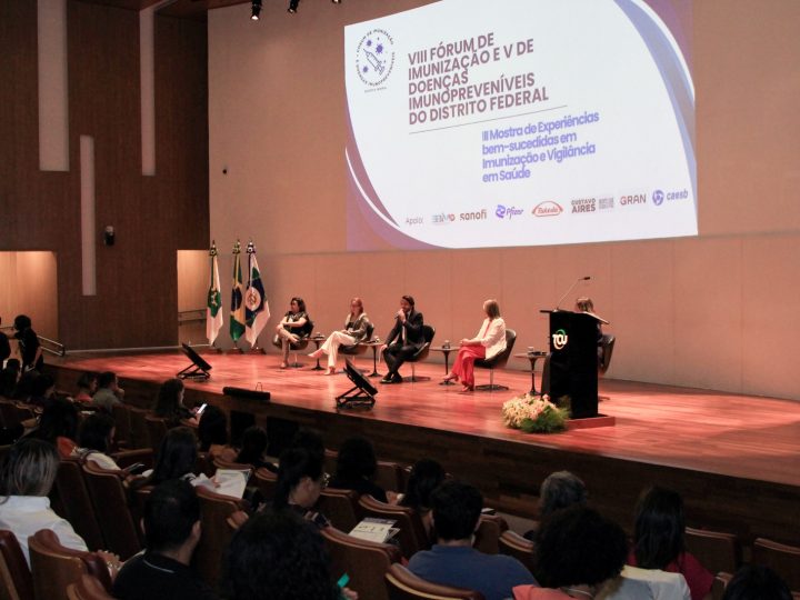 Brasília debate avanços e desafios da vacinação em fórum