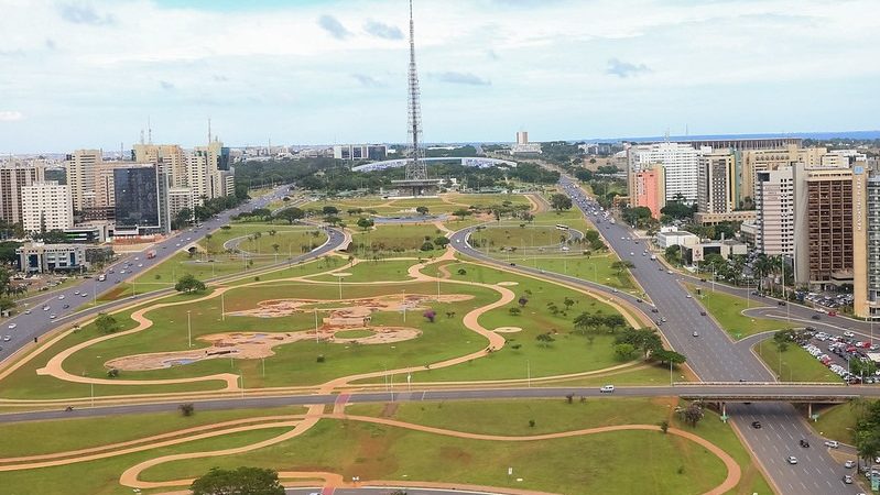 Três dias de festa com shows e transporte gratuito!