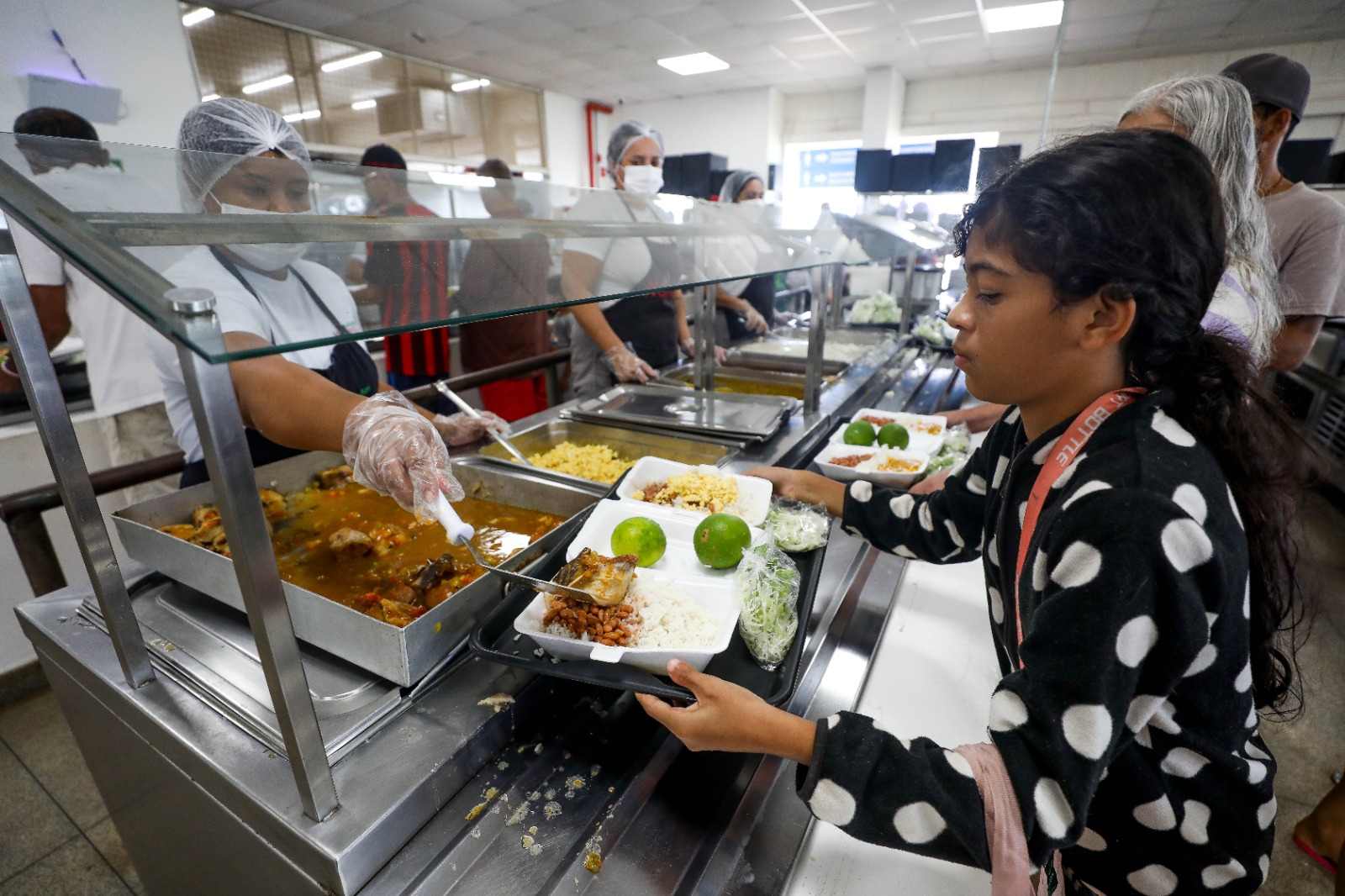Sexta-Feira Santa com sabor especial nos restaurantes comunitários