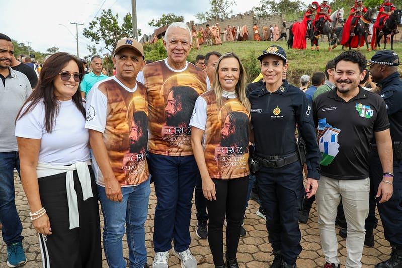 Diversas autoridades do GDF prestigiaram a celebração que une fé e cultura | Foto: Renato Alves/Agência Brasília