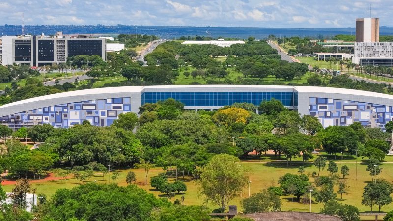 XXIV Marcha de Gestores e Legislativos Municipais altera trânsito no Eixo Monumental