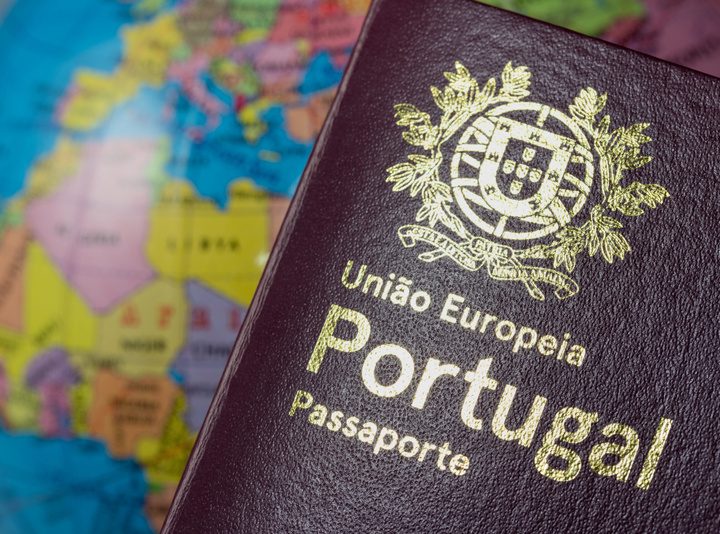 Busca por visto e cidadania portuguesa cresce após mudança nas regras