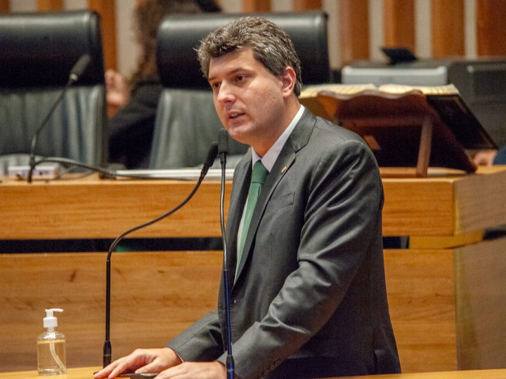 CLDF promove seminário gratuito sobre o cuidado de mães de crianças atípicas