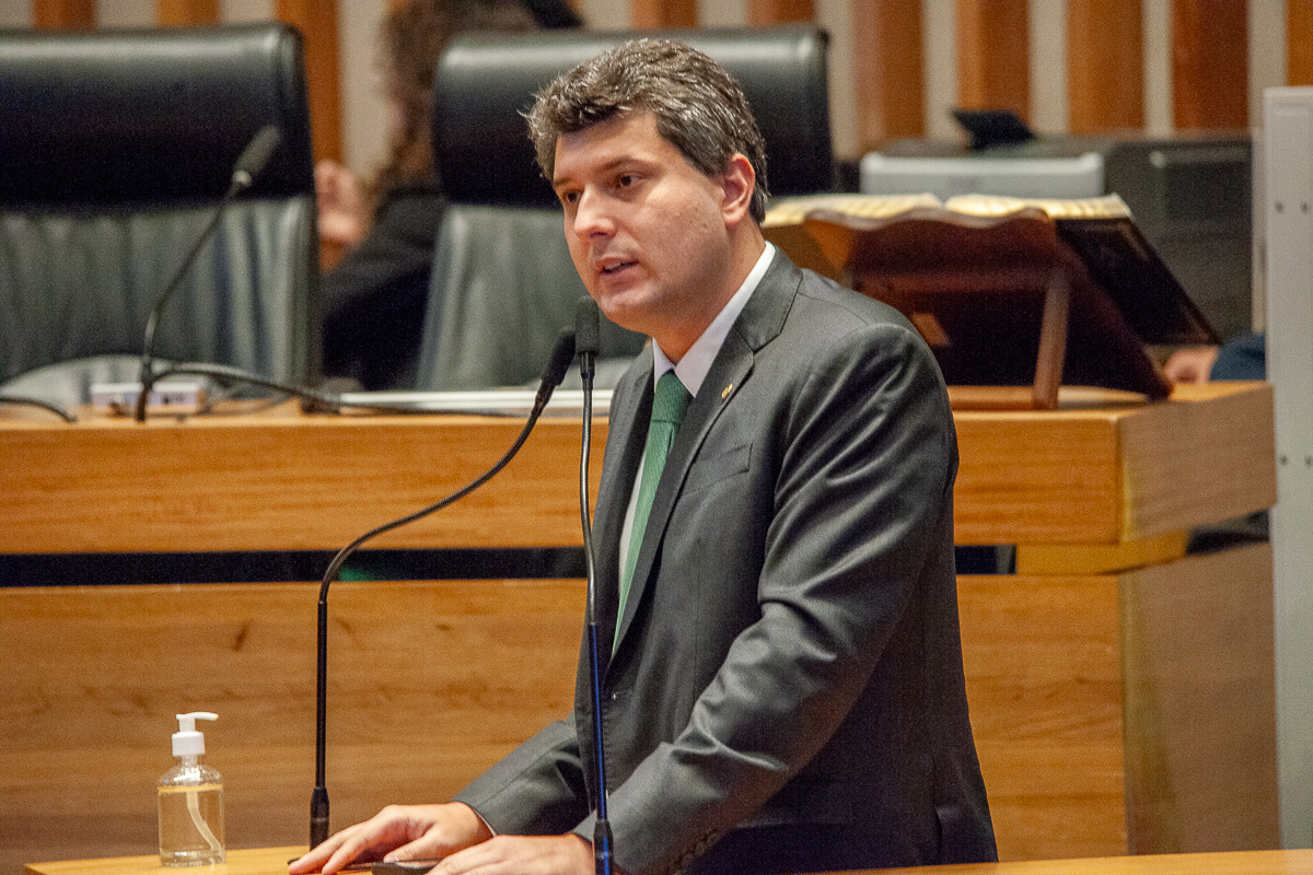 CLDF promove seminário gratuito sobre o cuidado de mães de crianças atípicas