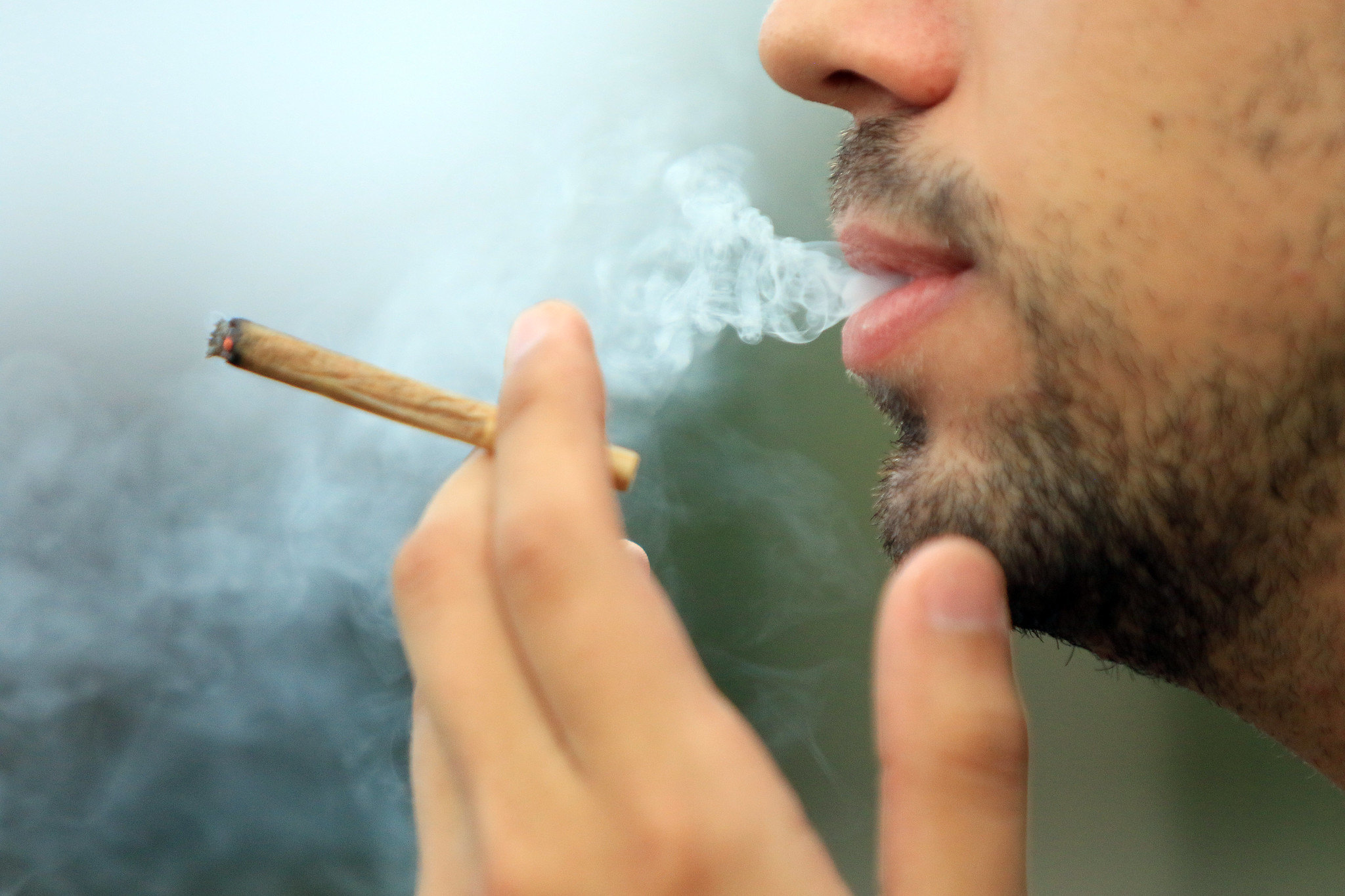 Dia mundial sem tabaco: Histórias de superação e ajuda gratuita no DF