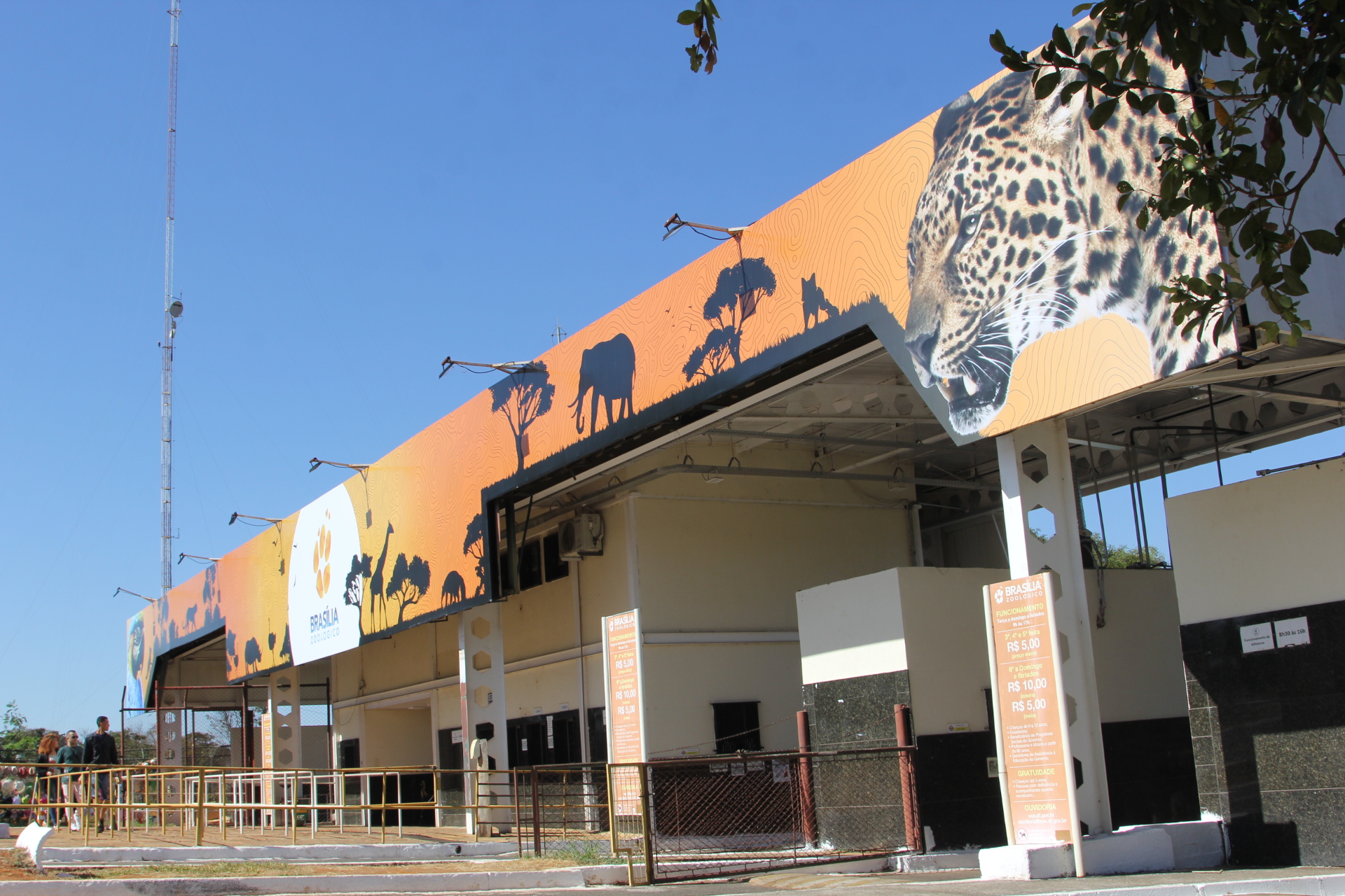 Zoológico de Brasília abre oportunidade para ambulantes nos fins de semana e feriados