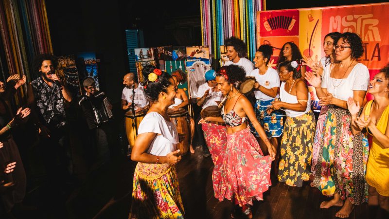 Vila Cultural Cobra Coral celebra cultura popular e ancestralidade