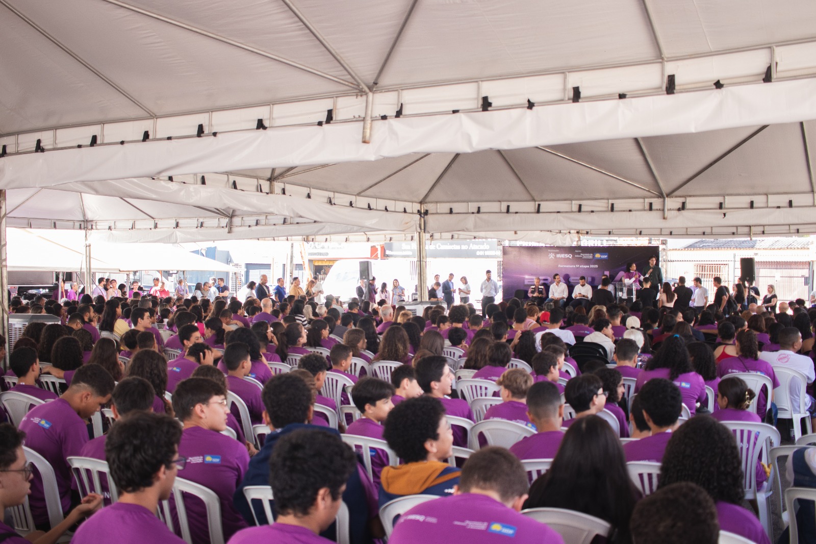 GDF certifica mil alunos do Brasil.IA no Riacho Fundo II