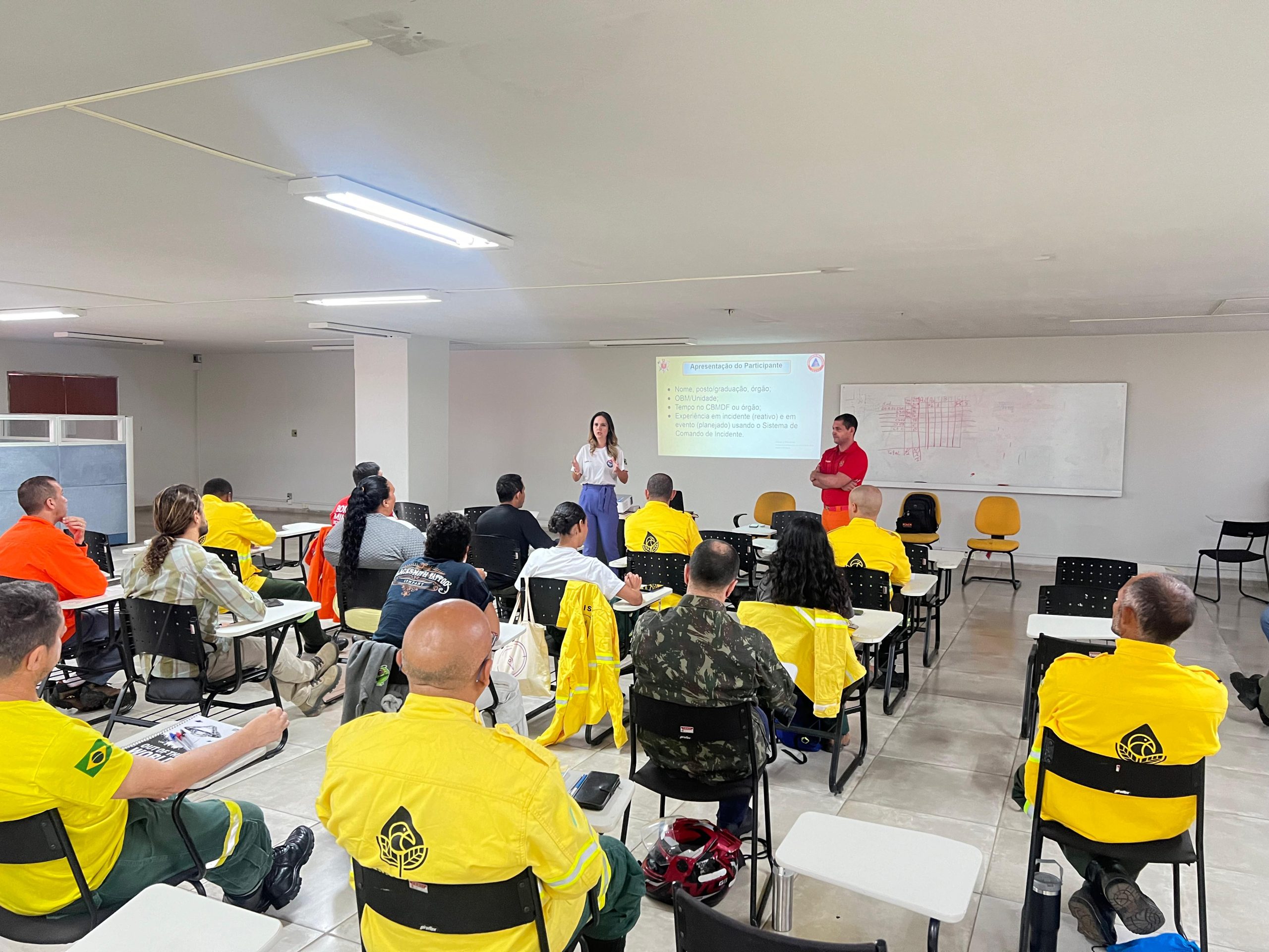 DF fortalece combate a incêndios florestais com capacitação especializada