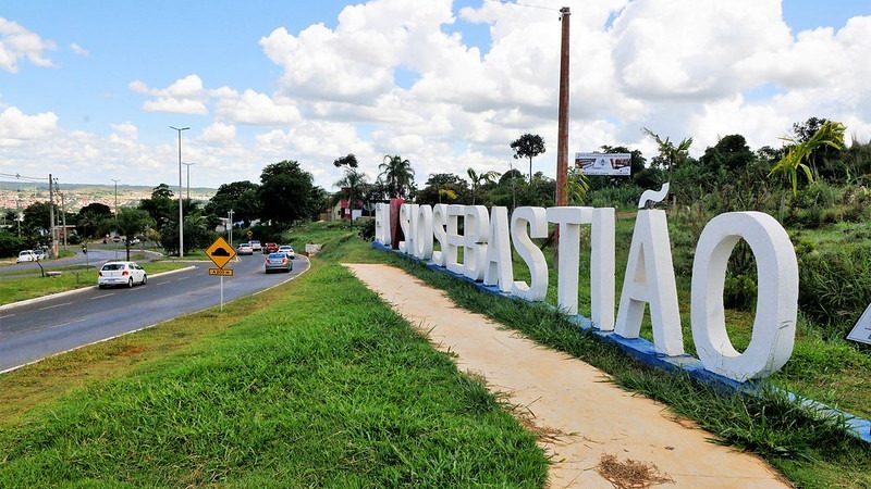 Trânsito de caminhões liberado na DF-463