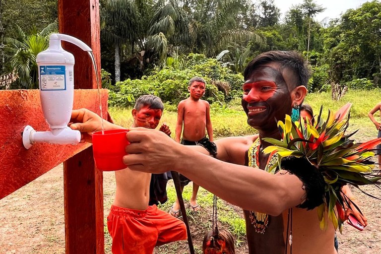 Programa Cisternas leva água limpa e saúde para comunidades Yanomami