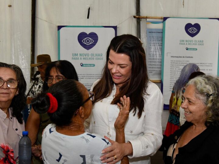Projeto entrega mais de 3.500 óculos e transforma vidas de idosos no DF