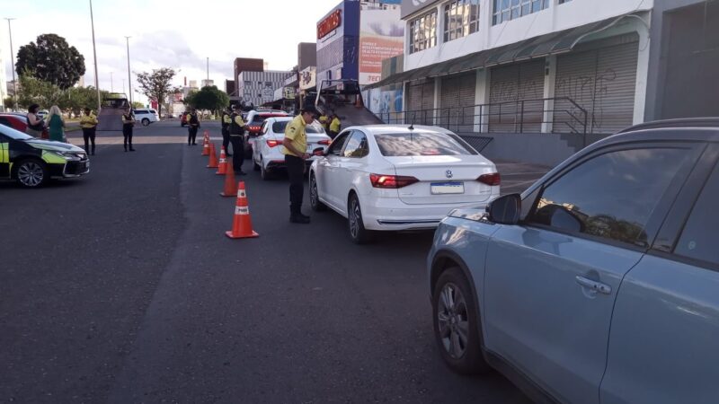 49 motoristas autuados por embriaguez em apenas cinco dias