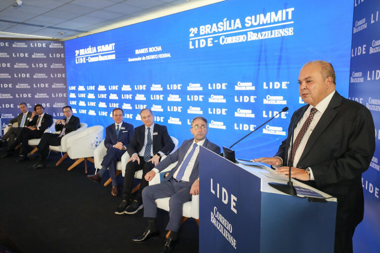 Durante o evento, o governador Ibaneis Rocha falou sobre os incentivos do GDF ao setor produtivo: “É um investimento que vem crescendo ano a ano e que faz com que essas famílias se fixem no campo, possam criar bem os seus filhos, dar educação e tenham qualidade de vida”