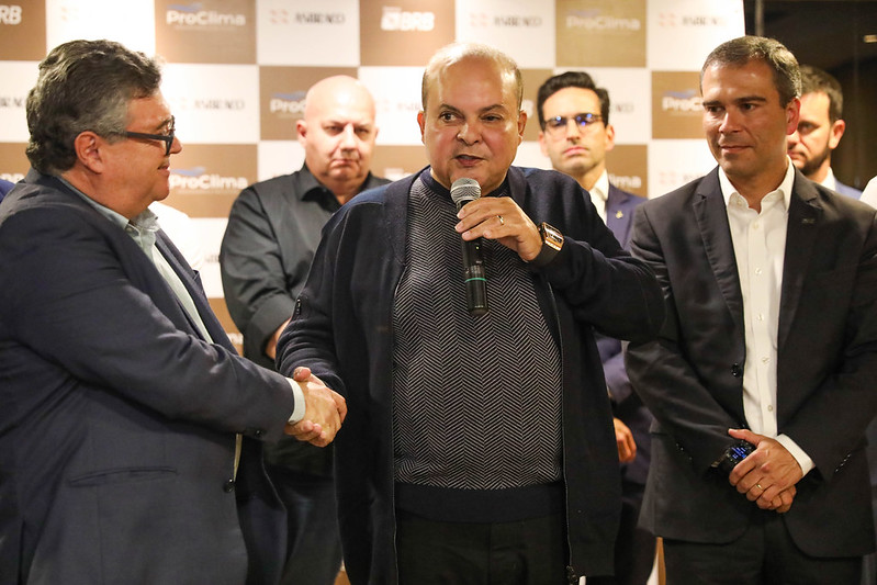 GDF ouve construtoras e estuda criar tabela de preços de obras do DF