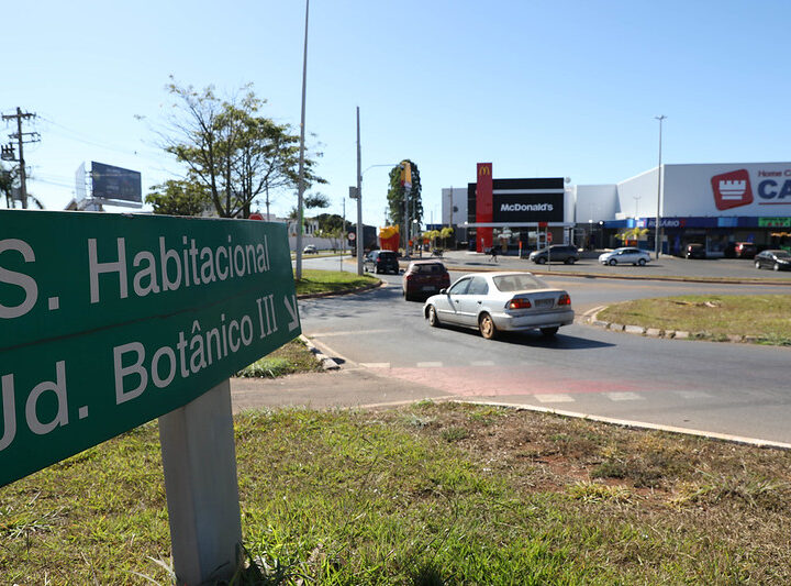 Jardim Botânico: Crescimento recorde impulsiona economia local!