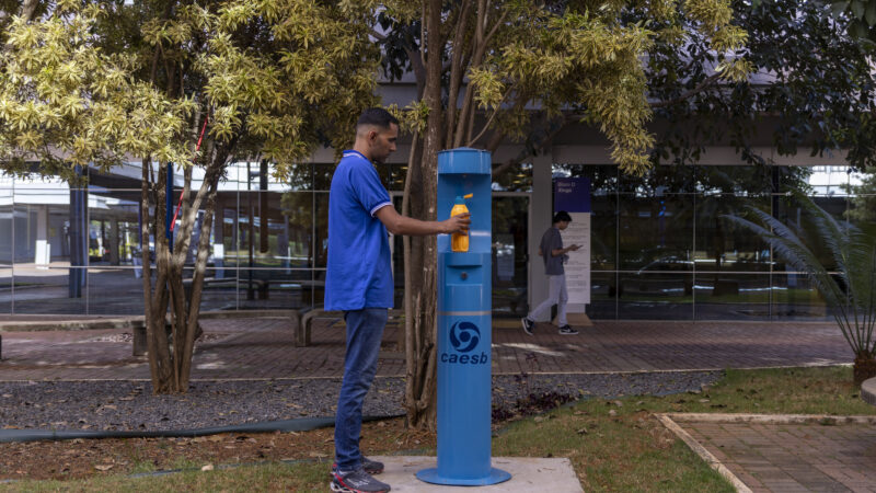 Caesb lança desafio para fontes de água gratuitas e sustentáveis