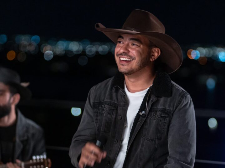 Paulo Augusto lança “Estrada”, o primeiro single de “Um Violão e um Sonho”