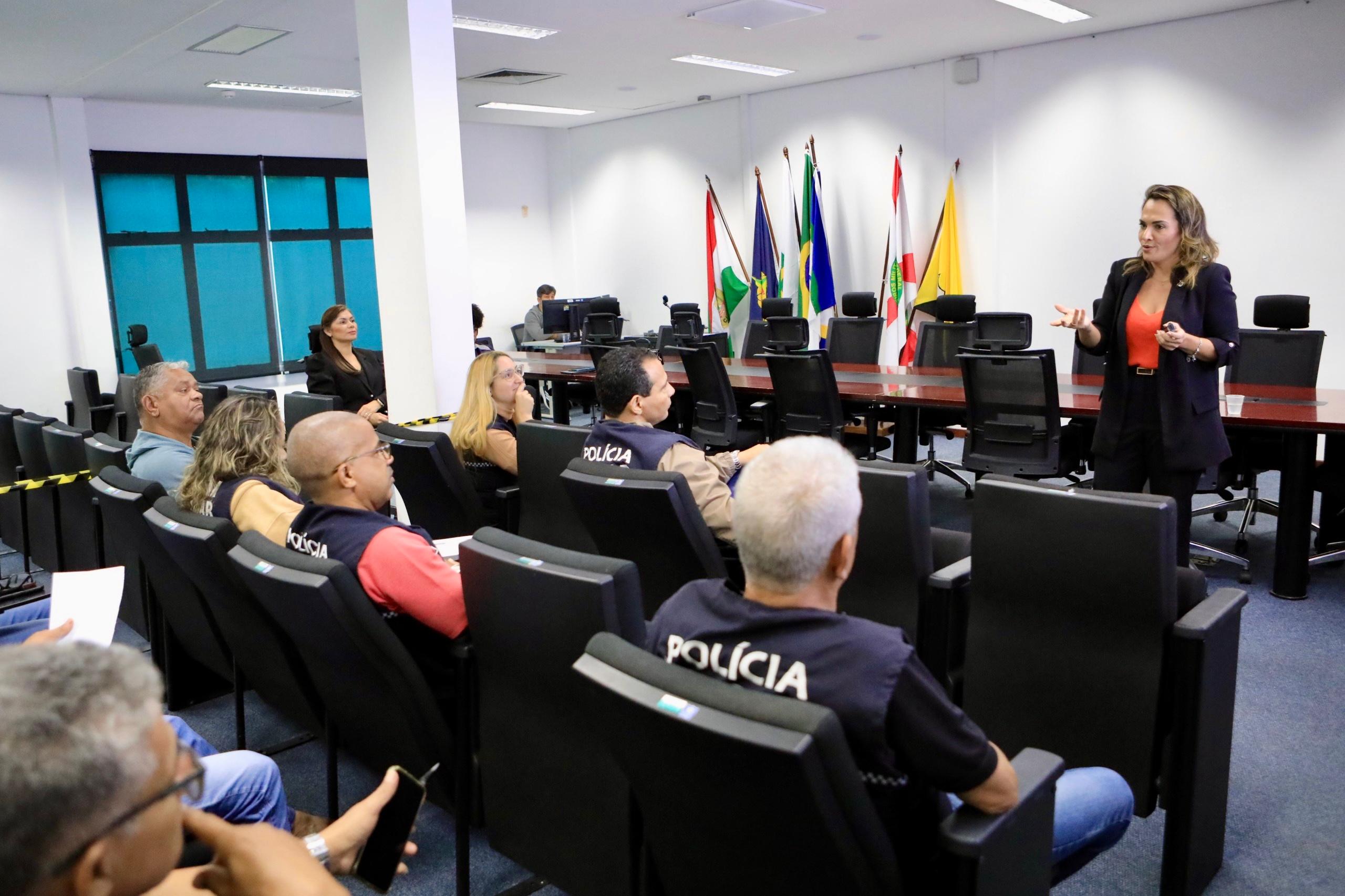 Capacitação reforça atendimento humanizado para mulheres