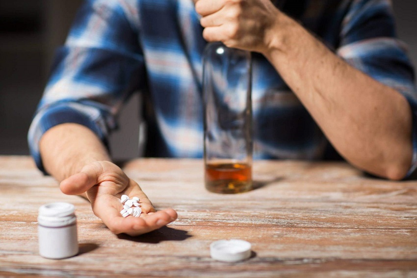 Capacitação no atendimento sobre uso abusivo de álcool e drogas