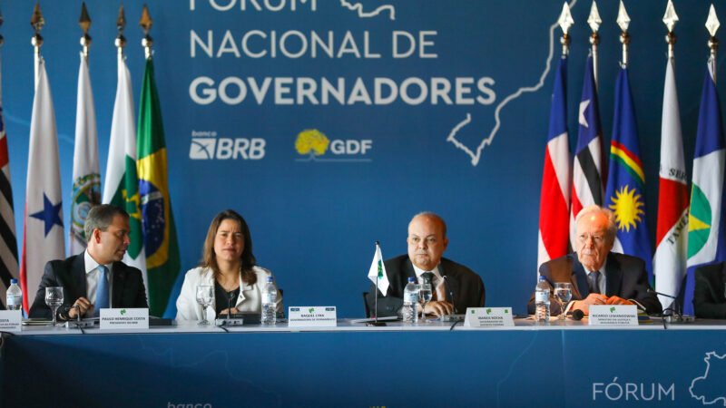 Governadores se reúnem para proteger economia brasileira