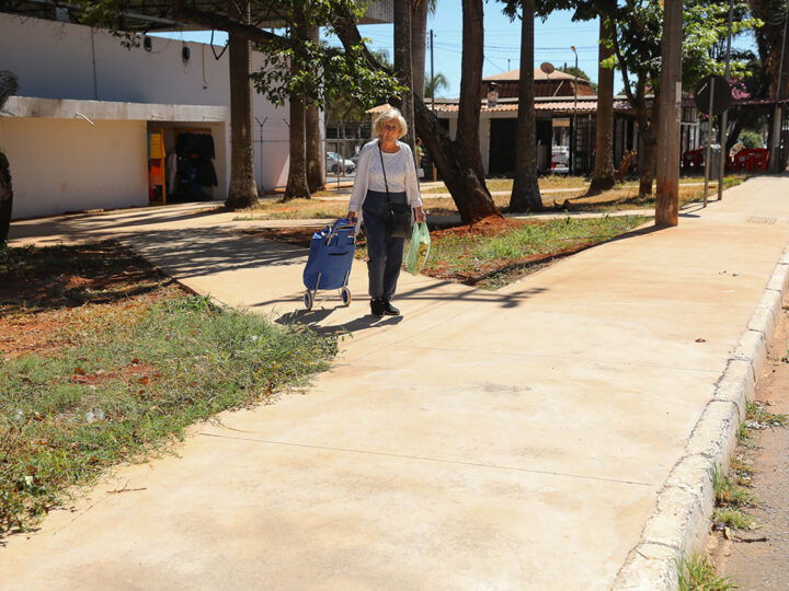 Mais conforto no Cruzeiro com mais 21 km de novas calçadas