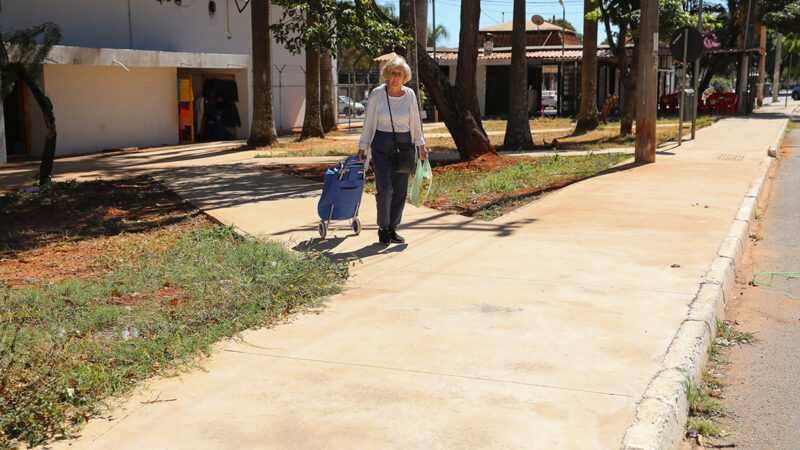 Mais conforto no Cruzeiro com mais 21 km de novas calçadas